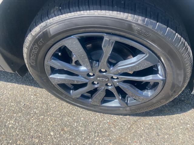 used 2022 Chevrolet Equinox car, priced at $25,408