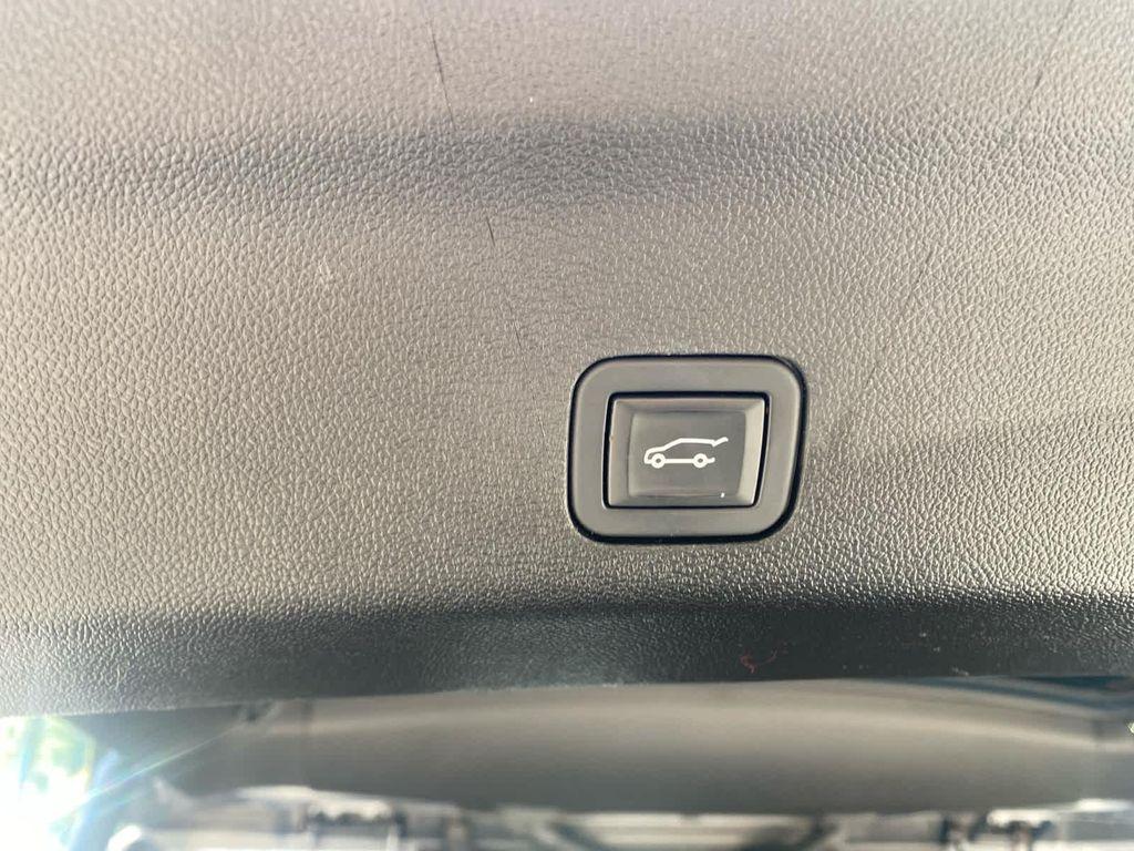 used 2022 Cadillac Escalade car, priced at $50,908