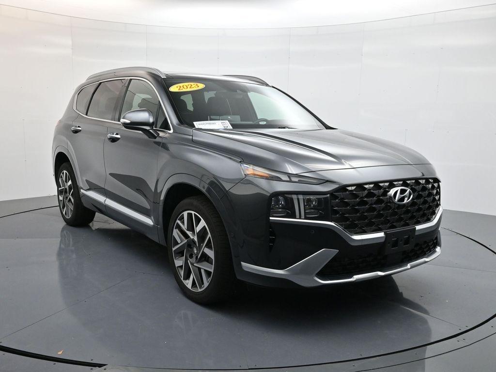 used 2023 Hyundai Santa Fe car, priced at $28,998