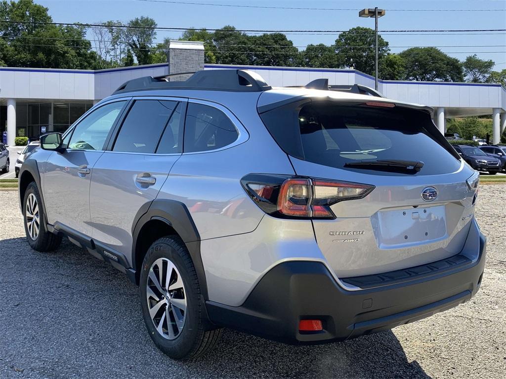 new 2025 Subaru Outback car, priced at $34,018