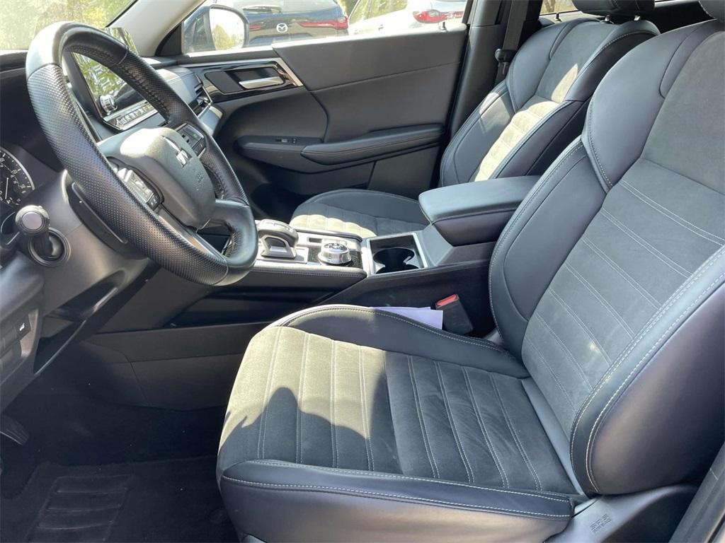 used 2024 Mitsubishi Outlander car, priced at $24,988