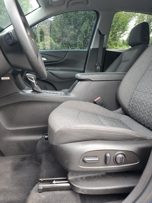 used 2022 Chevrolet Equinox car, priced at $19,298