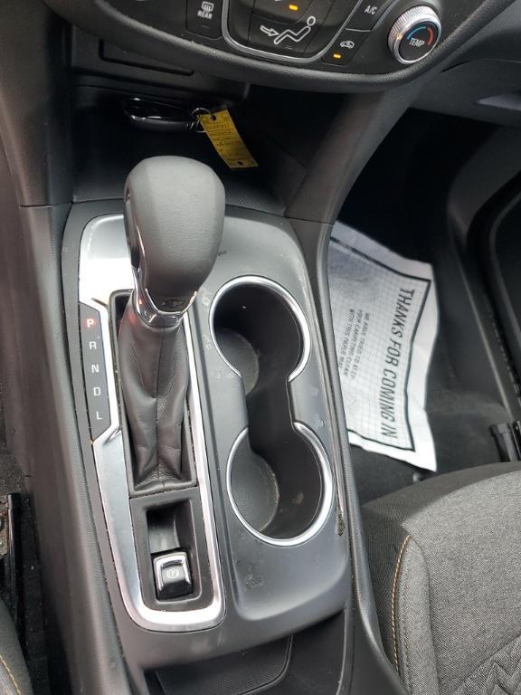 used 2022 Chevrolet Equinox car, priced at $19,298