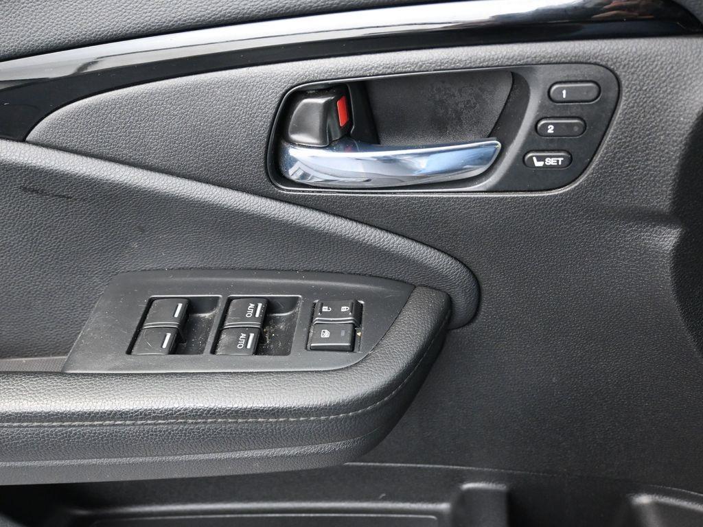 used 2021 Honda Passport car, priced at $25,548