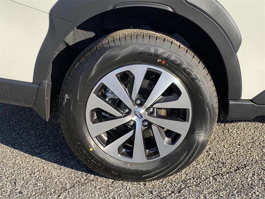 new 2025 Subaru Outback car, priced at $33,648