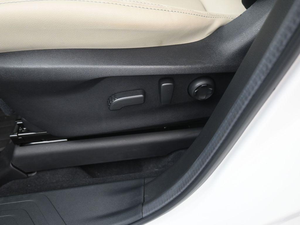 used 2025 Subaru Ascent car, priced at $42,498