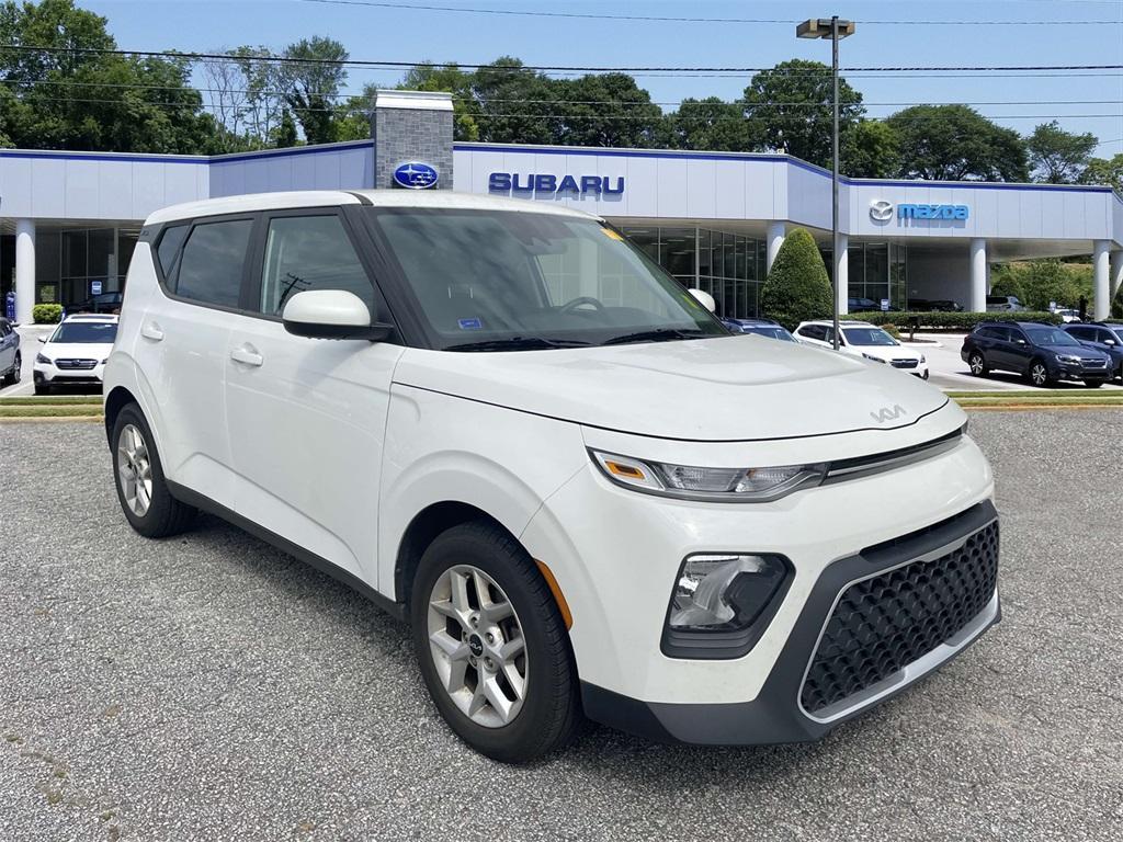 used 2022 Kia Soul car, priced at $17,778