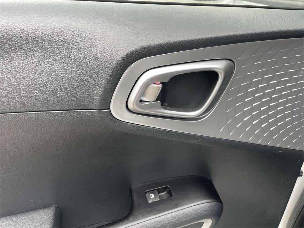 used 2022 Kia Soul car, priced at $17,668