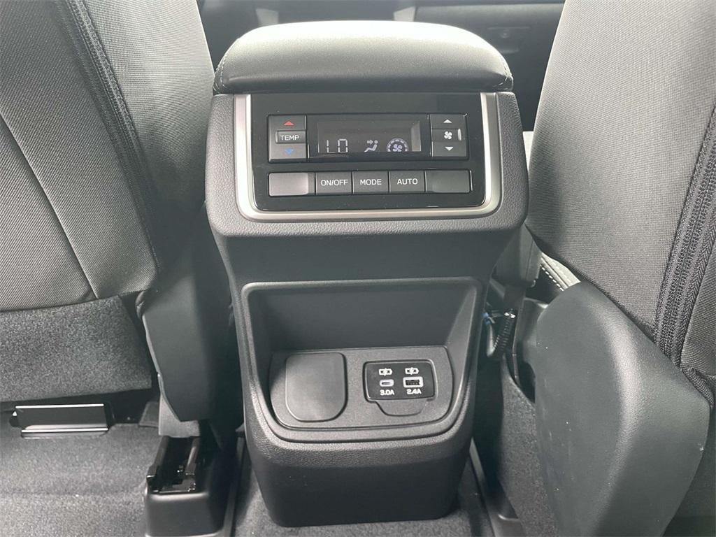 new 2025 Subaru Ascent car, priced at $40,878
