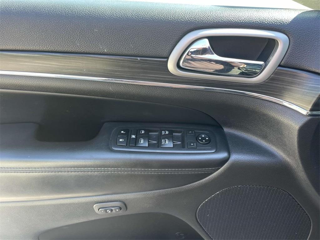 used 2019 Jeep Grand Cherokee car, priced at $20,298