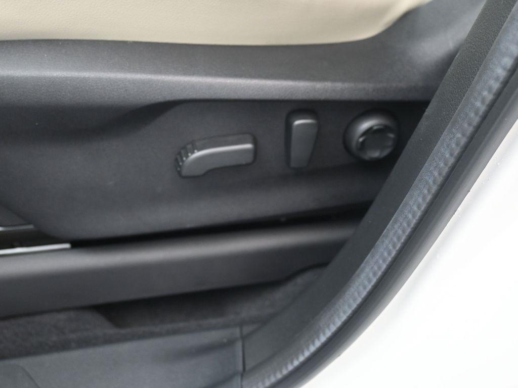 used 2025 Subaru Ascent car, priced at $43,428