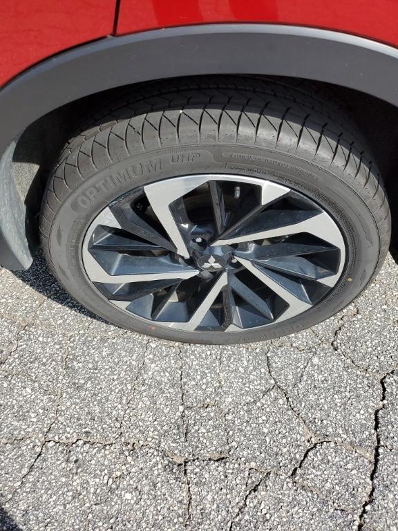 used 2024 Mitsubishi Outlander car, priced at $25,308