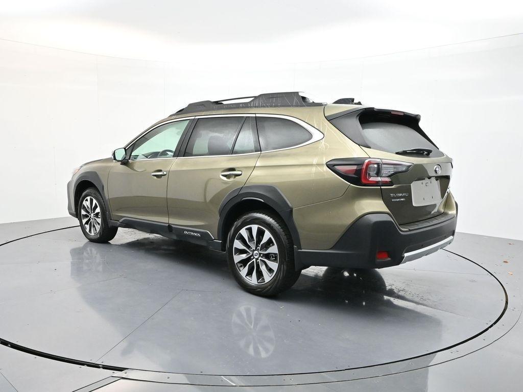 used 2025 Subaru Outback car, priced at $39,318