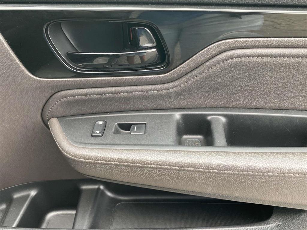used 2018 Honda Odyssey car, priced at $23,998
