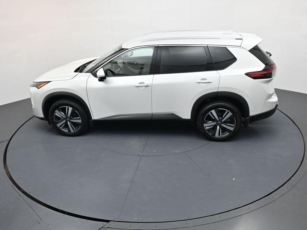 used 2025 Nissan Rogue car, priced at $33,698