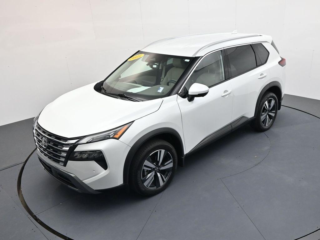 used 2025 Nissan Rogue car, priced at $33,698