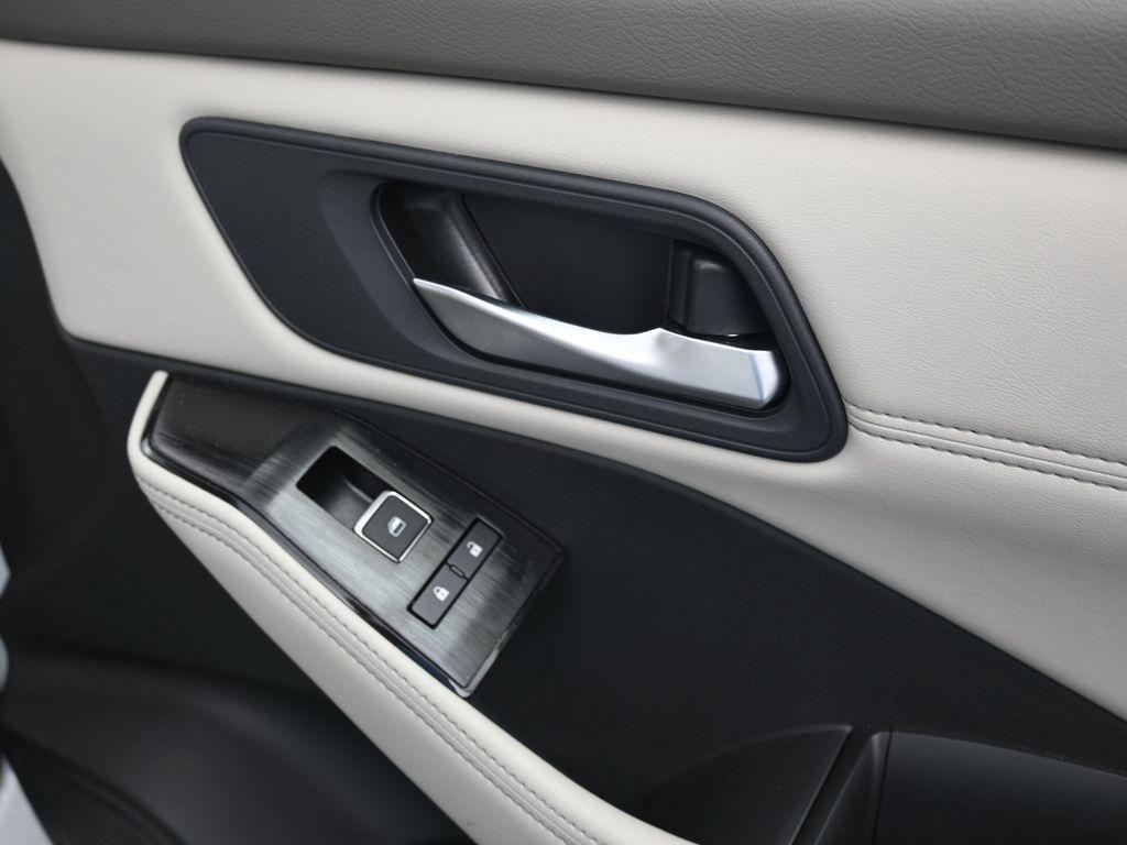 used 2025 Nissan Rogue car, priced at $33,698