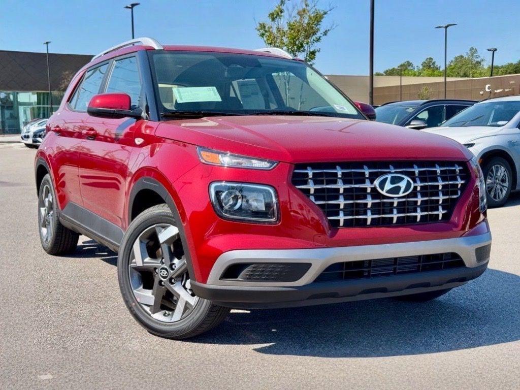 used 2025 Hyundai Venue car, priced at $23,355