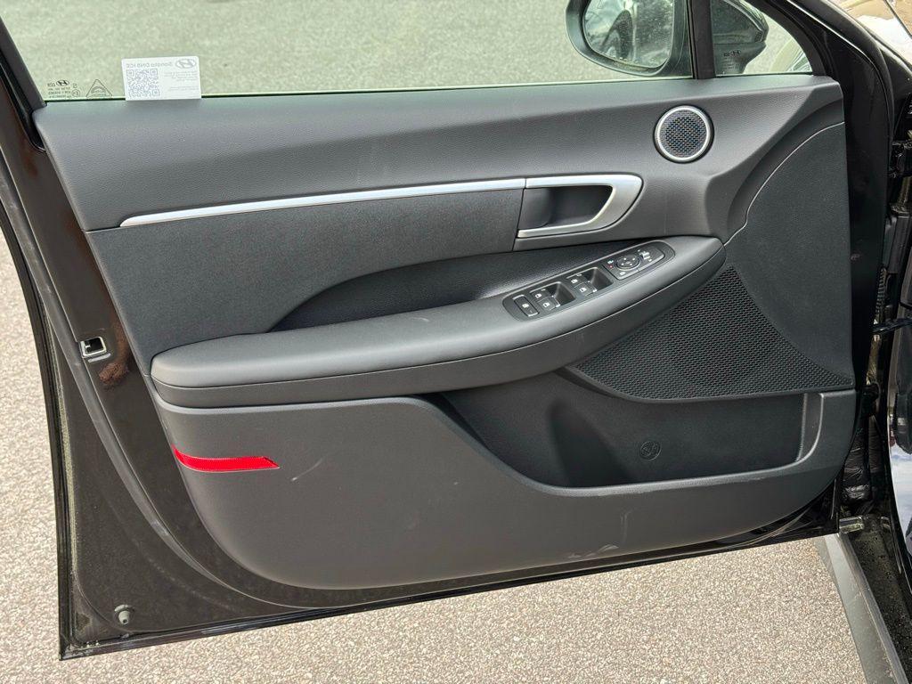 used 2025 Hyundai Sonata car, priced at $23,898