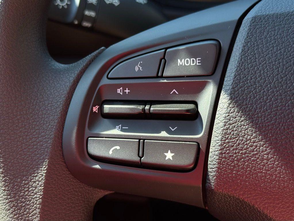 used 2025 Hyundai Venue car, priced at $21,975