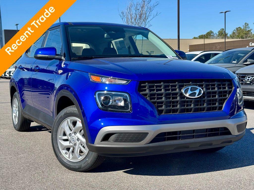 used 2025 Hyundai Venue car, priced at $19,788