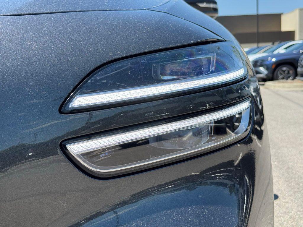 used 2025 Genesis G70 car, priced at $41,888