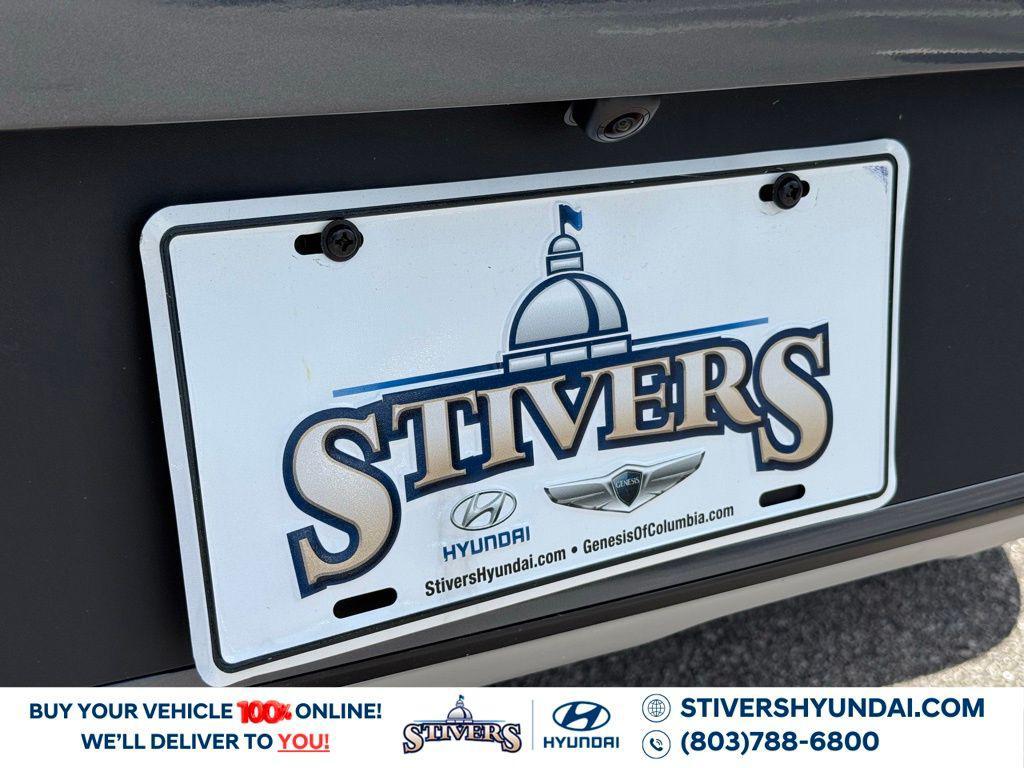 used 2025 Hyundai Venue car, priced at $21,775