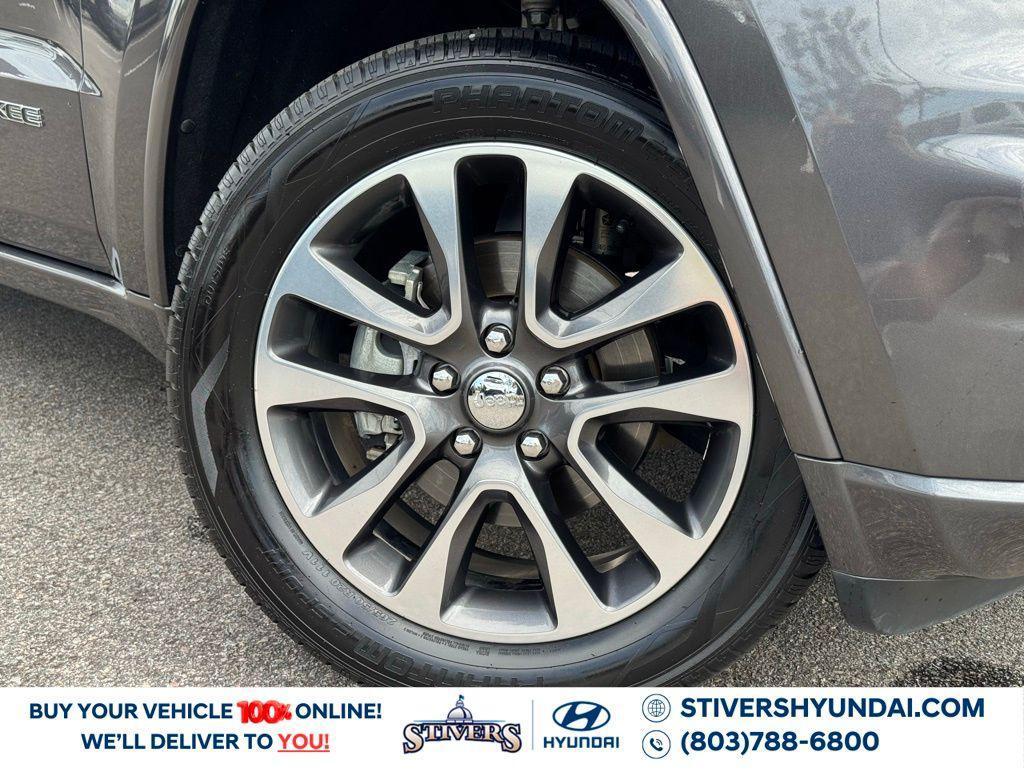 used 2017 Jeep Grand Cherokee car, priced at $18,733