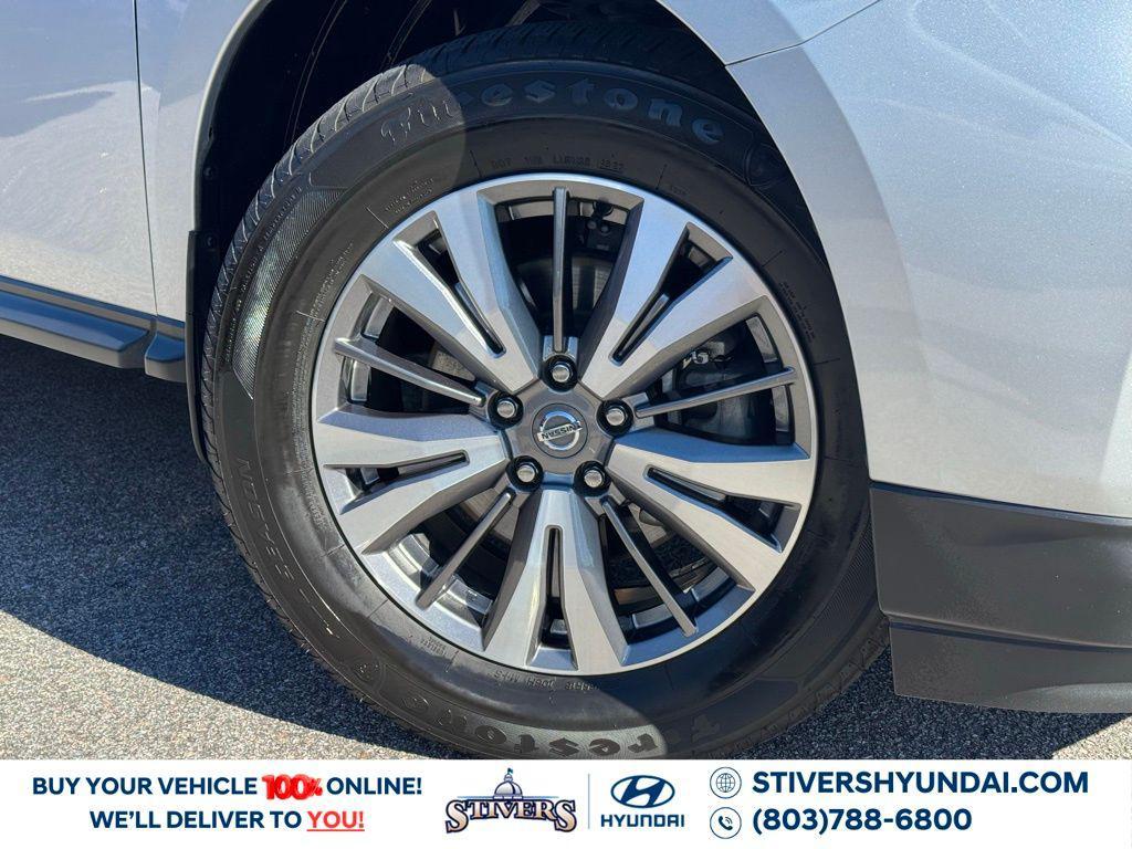 used 2020 Nissan Pathfinder car, priced at $15,978