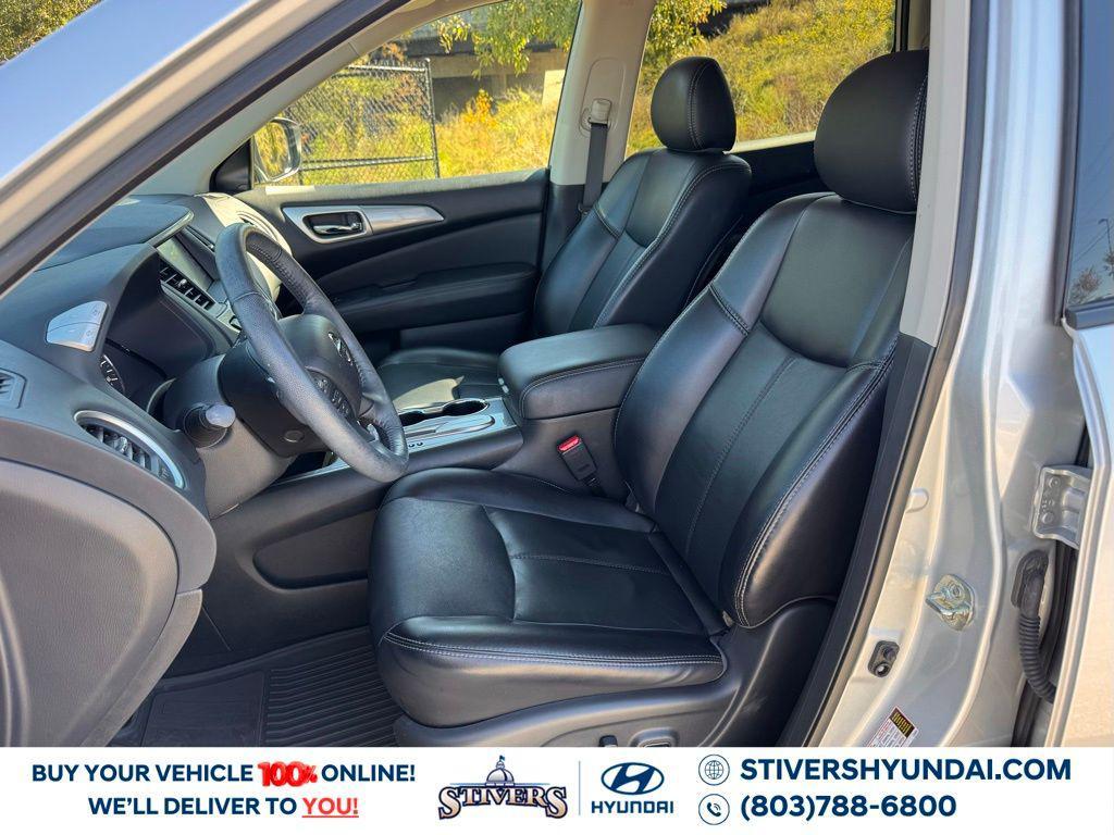 used 2020 Nissan Pathfinder car, priced at $15,978