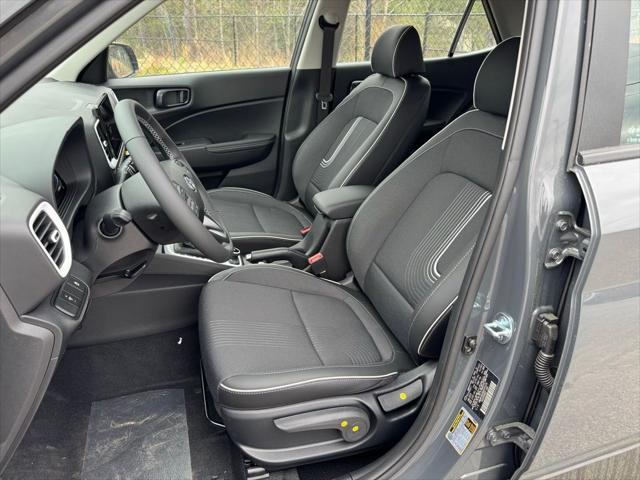 used 2025 Hyundai Venue car, priced at $23,999