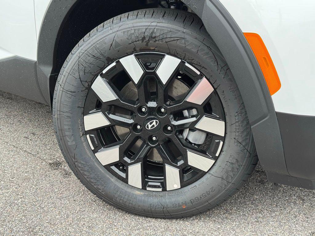 used 2026 Hyundai SANTA CRUZ car, priced at $32,234