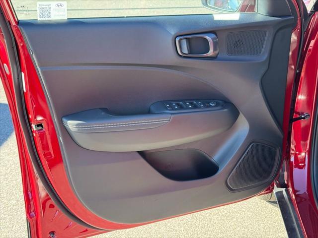used 2025 Hyundai Venue car, priced at $24,345