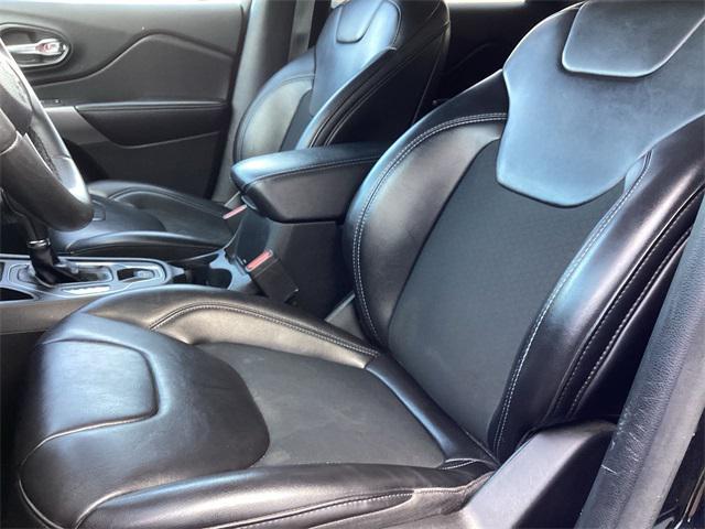used 2020 Jeep Cherokee car, priced at $18,720