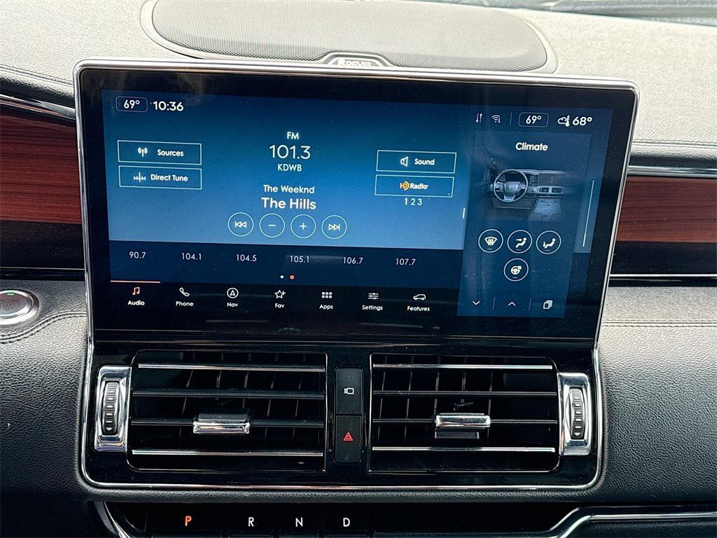 used 2023 Lincoln Navigator car, priced at $61,599