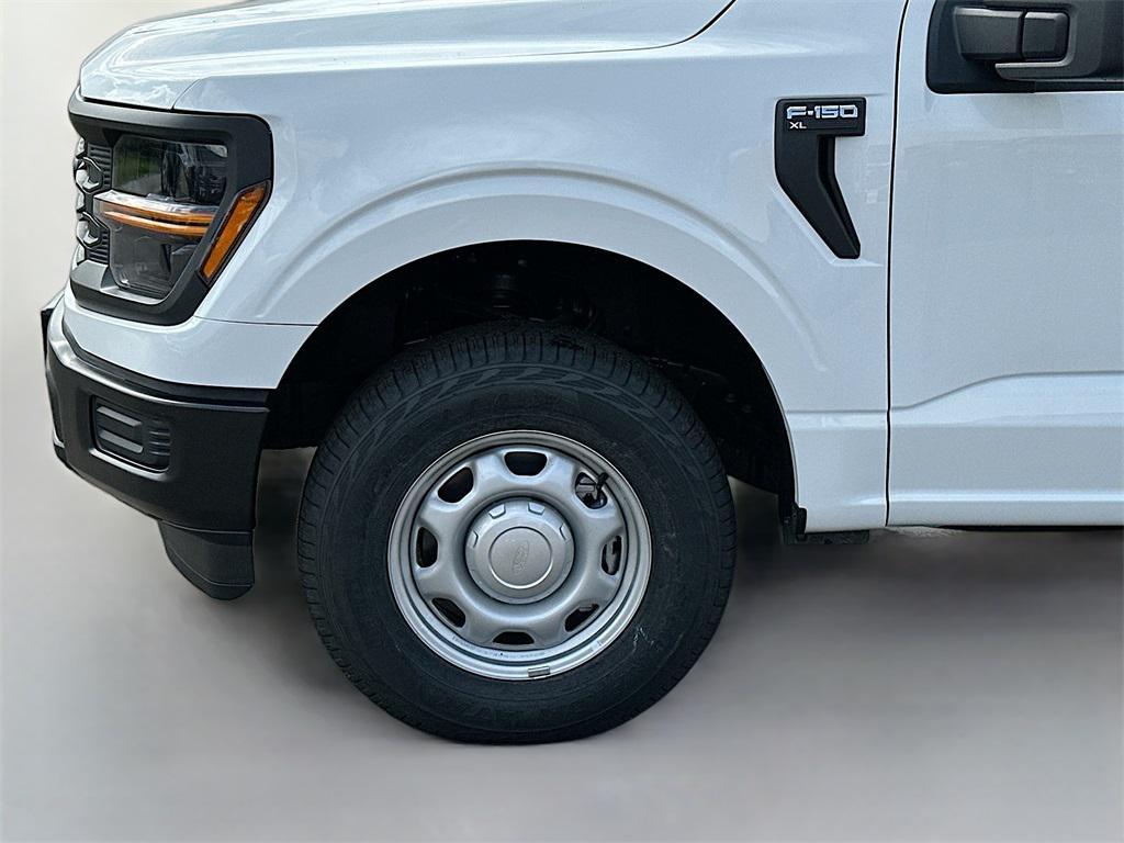 new 2025 Ford F-150 car, priced at $40,615