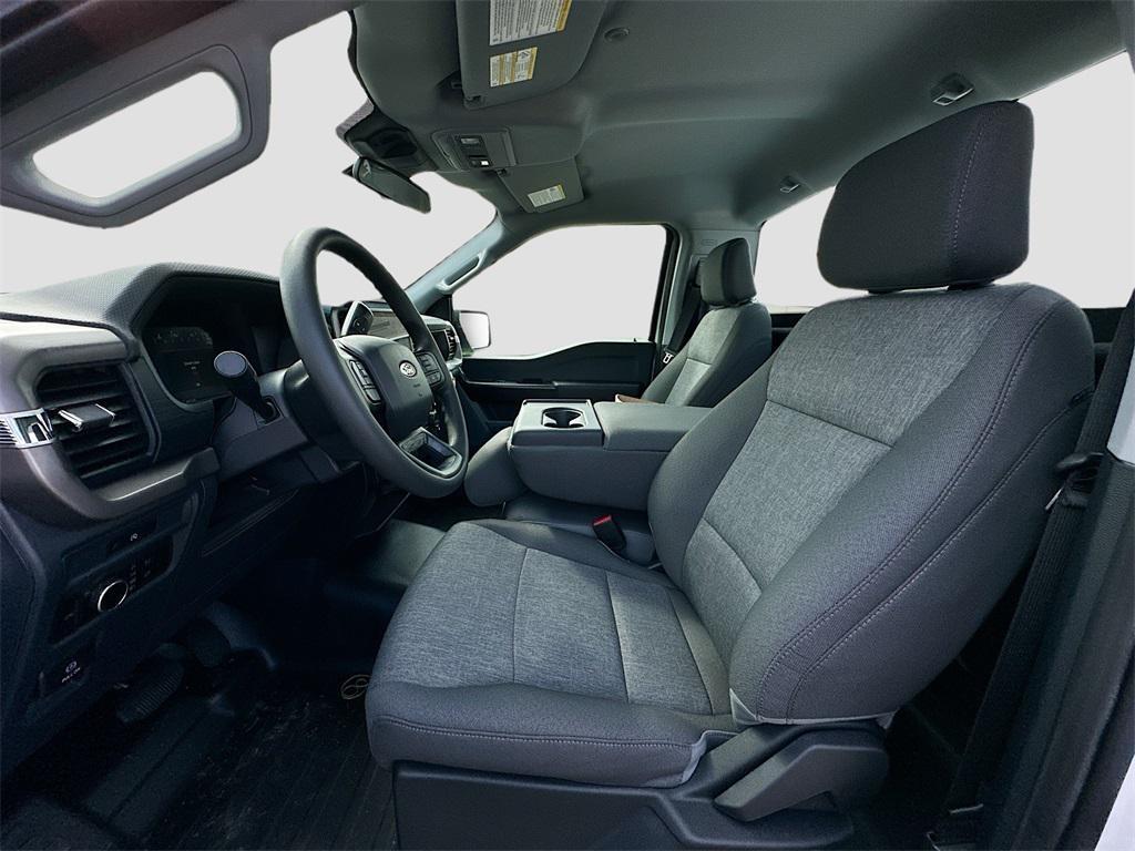 new 2025 Ford F-150 car, priced at $40,615