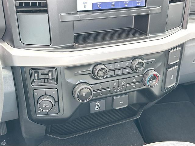 new 2024 Ford F-250 car, priced at $50,650