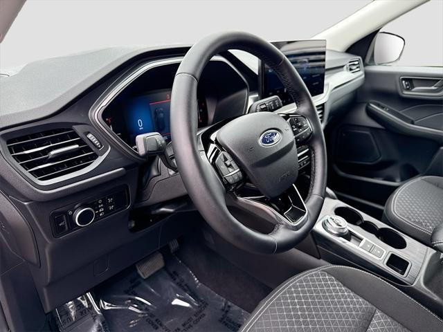 used 2025 Ford Escape car, priced at $30,997