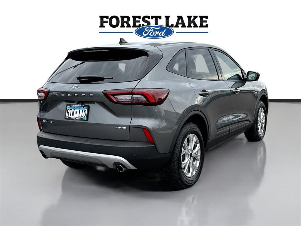 used 2025 Ford Escape car, priced at $25,999