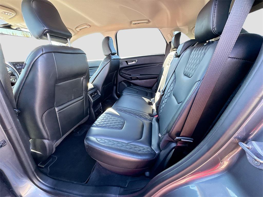 used 2024 Ford Edge car, priced at $27,899