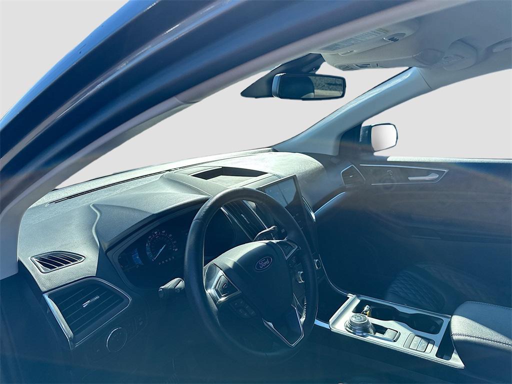 used 2024 Ford Edge car, priced at $27,899
