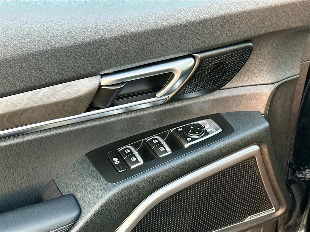 used 2025 Kia Telluride car, priced at $43,278