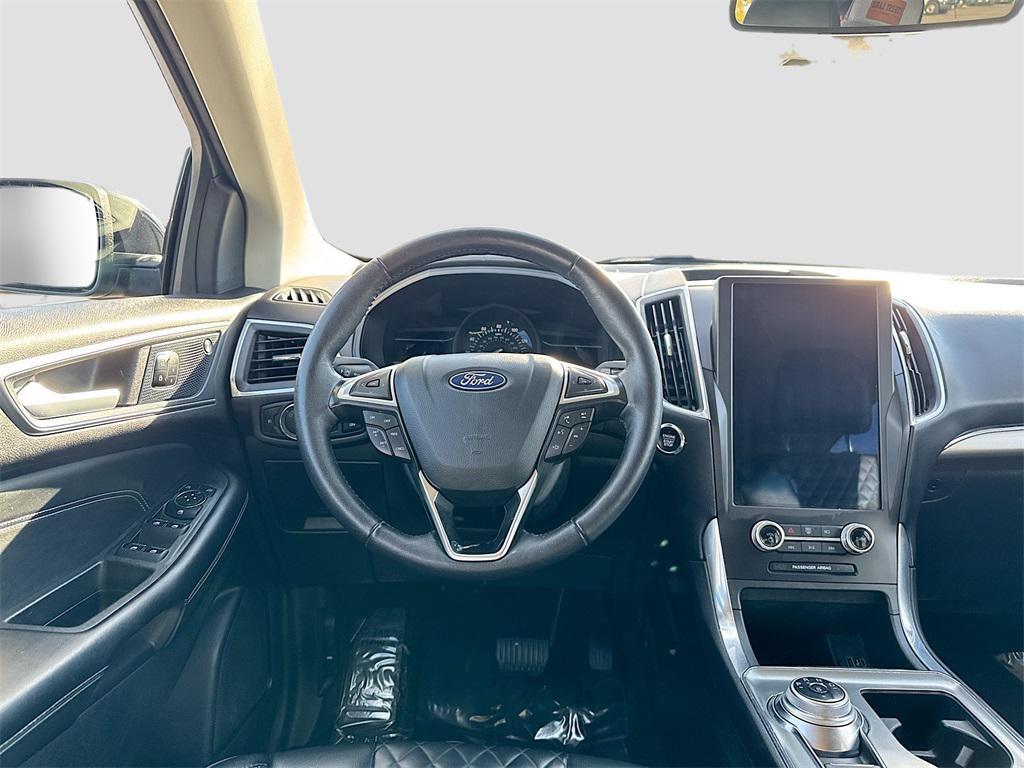 used 2024 Ford Edge car, priced at $26,899