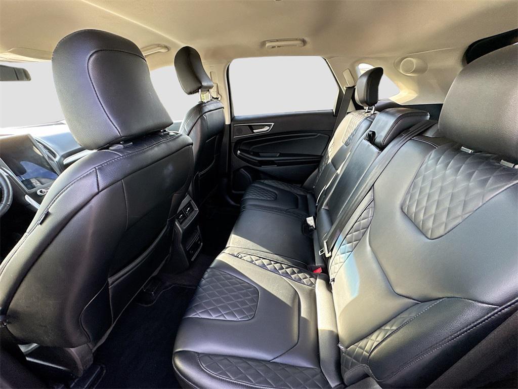 used 2024 Ford Edge car, priced at $26,899