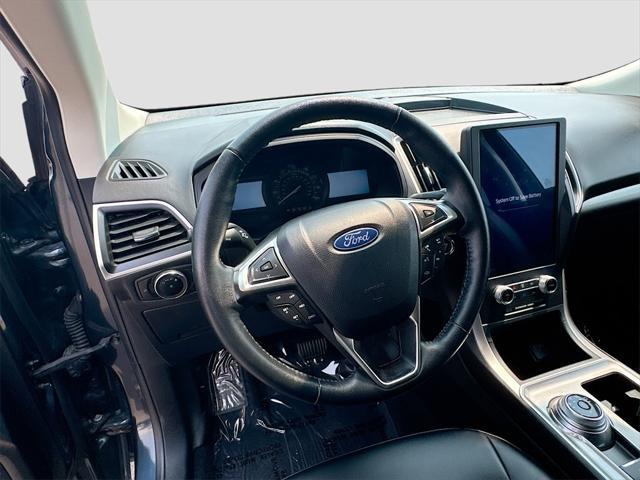 used 2024 Ford Edge car, priced at $30,859
