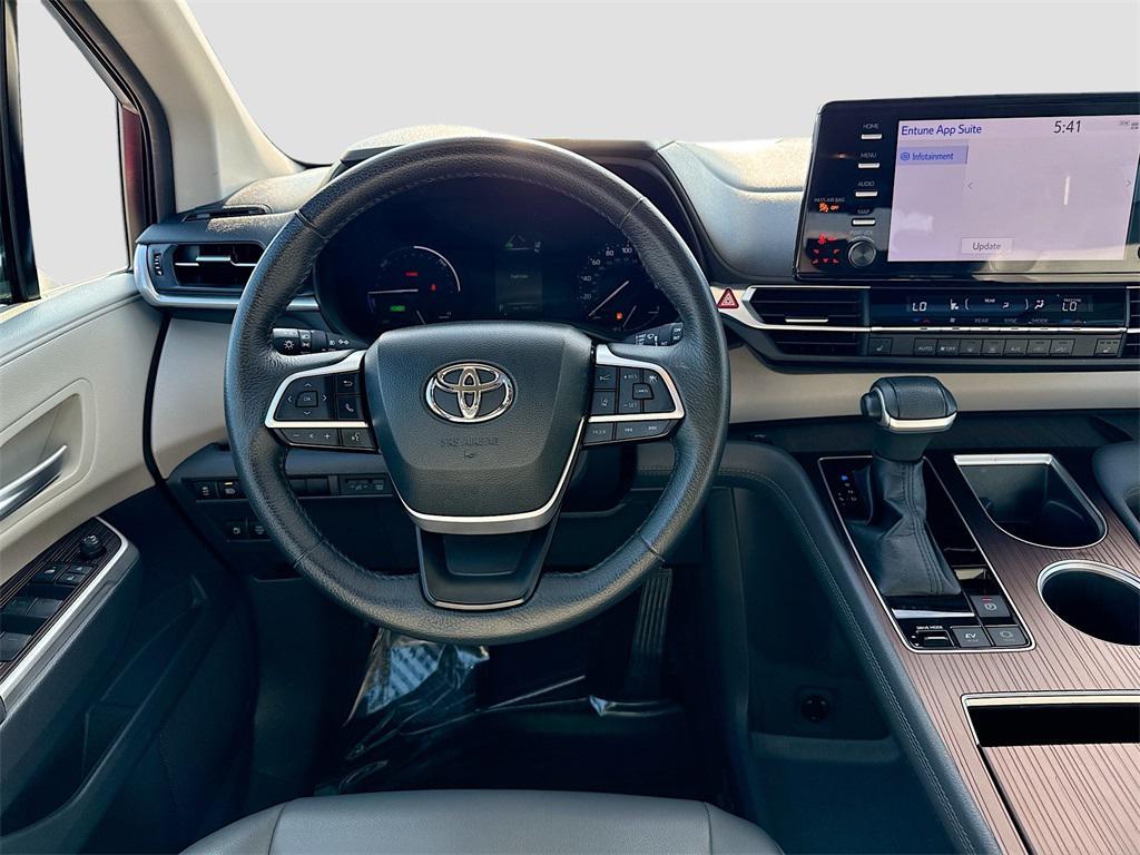 used 2022 Toyota Sienna car, priced at $39,476