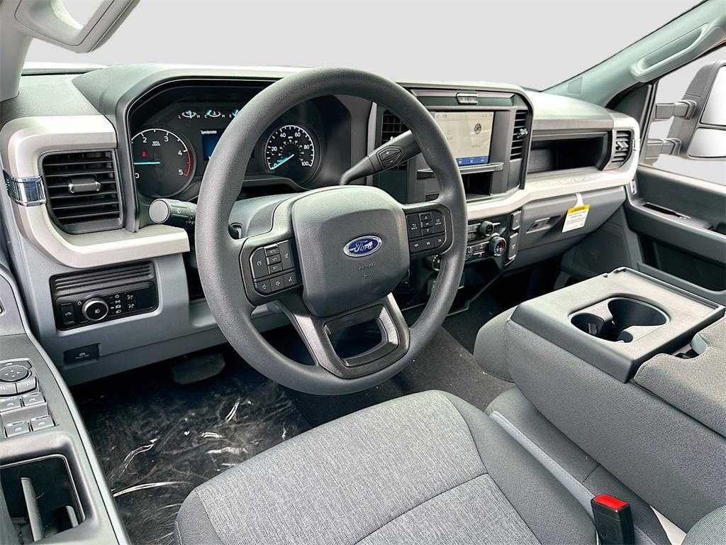 new 2025 Ford F-350 car, priced at $68,450