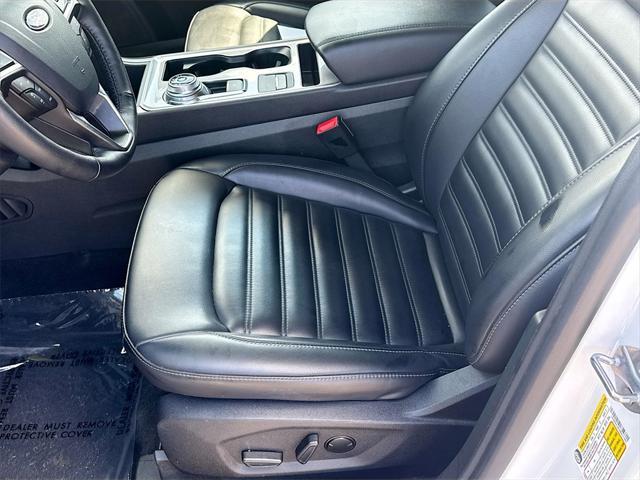 used 2024 Ford Edge car, priced at $29,505
