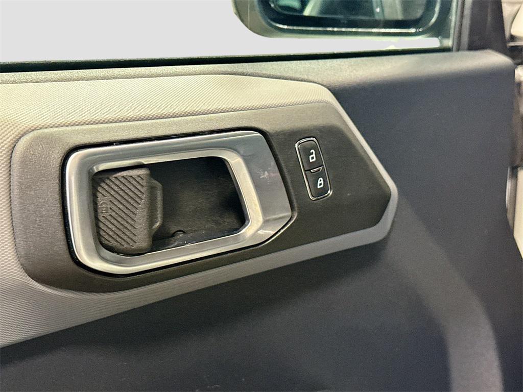 used 2023 Ford Bronco car, priced at $41,998